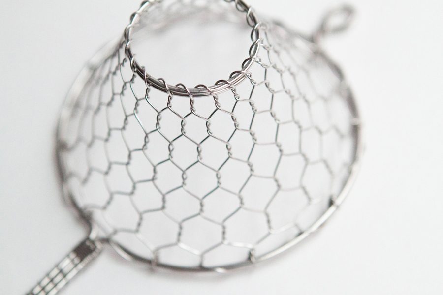 【小器選品】辻和金網・手編濾網｜一杯飲品的時間，看見工藝的細節與溫度