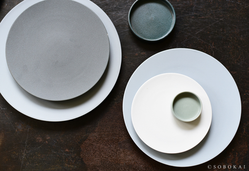 【做自己生活的藝術家】運用盤皿層疊，泛起餐桌漣漪的韻律之美